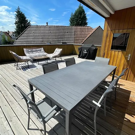 Spacieux Et Son Rooftop Апартаменты *